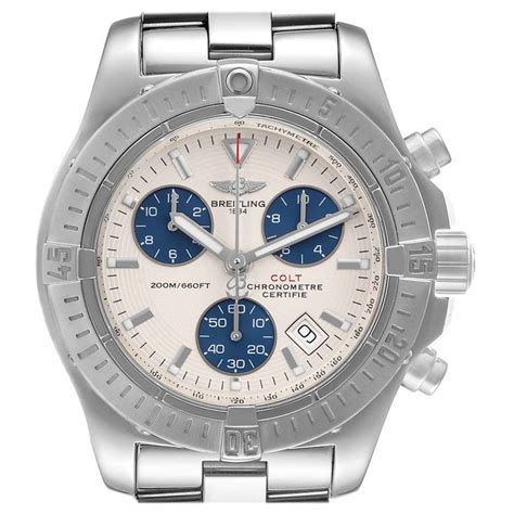 breitling colt bei licht zifferblatt andere farbe